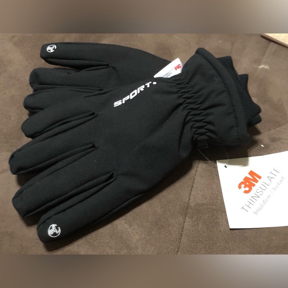 3M Men & Women’s Sport Ski & Snow Gloves. Thinsulate/Isolant. Size: M. New.